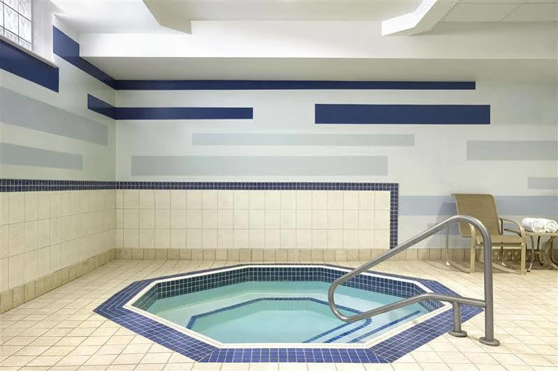 Four Points By Sheraton Kitchener-Waterloo Zewnętrze zdjęcie